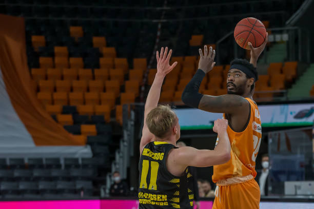 后赛的有利 后赛的有利