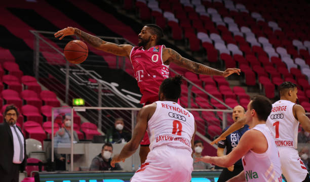 整体战术执 整体战术执